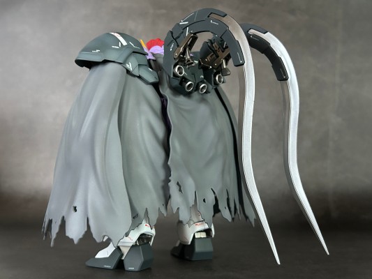 MG 新机动战记高达W 无尽的华尔兹 XXXG-01SRC 沙漠高达改(无尽的华尔兹)