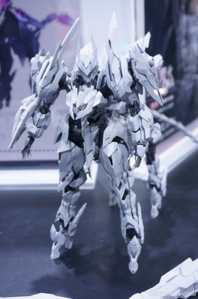 机神人马系列 交错战线 仲裁者_Arbite