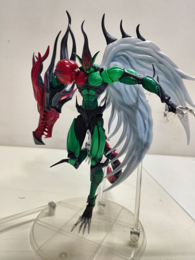 S.H.MonsterArts 元素－英雄 火焰翼人