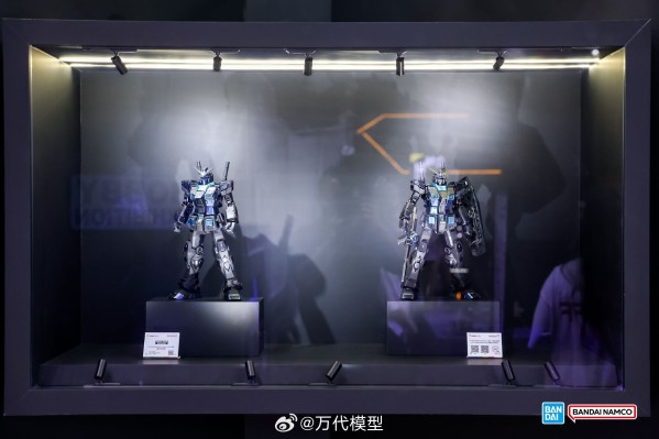 PG UNLEASHED 1/60 RX-78-2 高达（星夜涂装版）