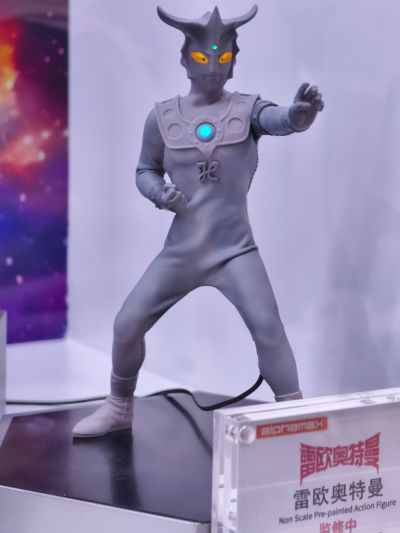 迪迦奥特曼 空中型