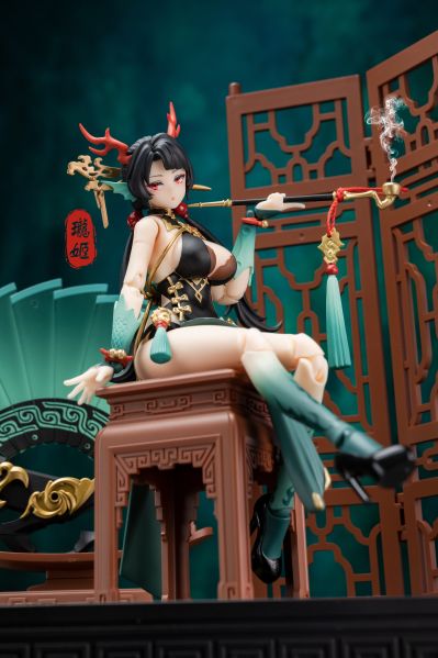 十二大战 小青龙·珑