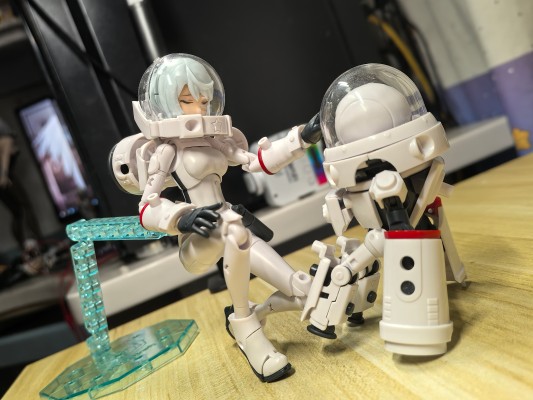 Vlocker's Fiore  FIORE SPACE INDUSTRY TYPE VOLKS