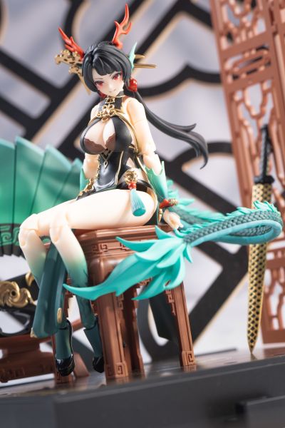 十二大战 小青龙·珑