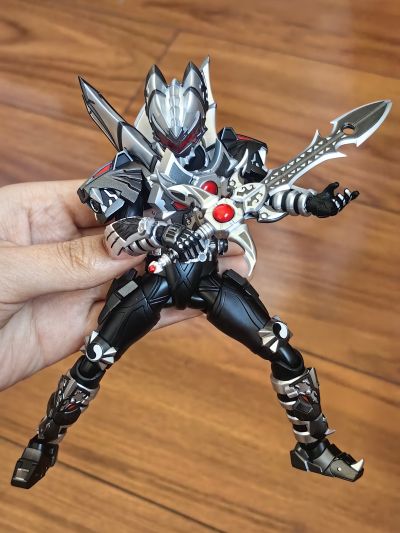 铠甲勇士形刻系列 黑暗帝皇侠