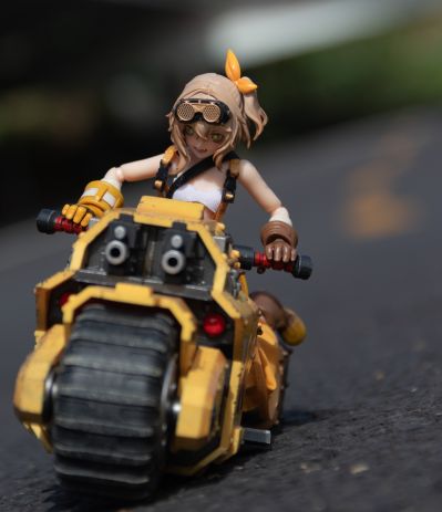 战锤40000 帝国之拳 掠夺者型战斗摩托