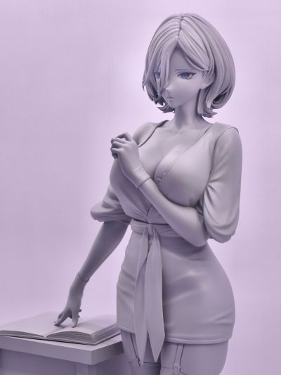 天然呆美术老师 瑠美