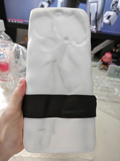 更衣人偶坠入爱河 喜多川海梦 利兹