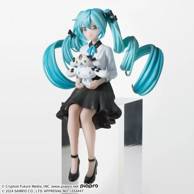 初音未来系列 小坐系列奖品人偶  "初音未来联名大耳狗与MILK"