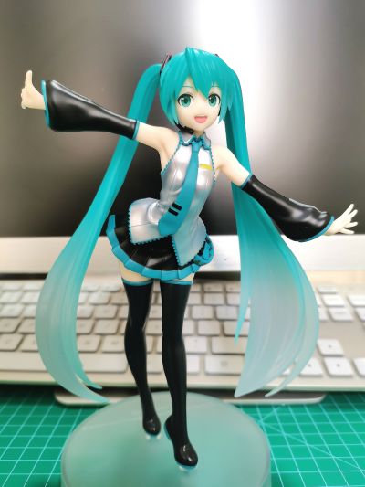 POP UP PARADE 初音未来 透明配色