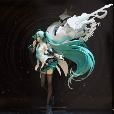 初音未来  16周年纪念款
