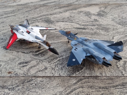 65765 超时空要塞系列 VF-22S “超时空要塞7”