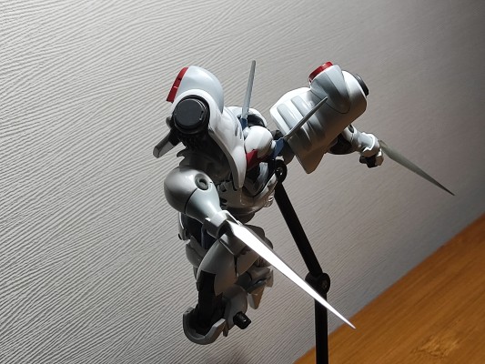 RIOBOT 风暴战士奥钢