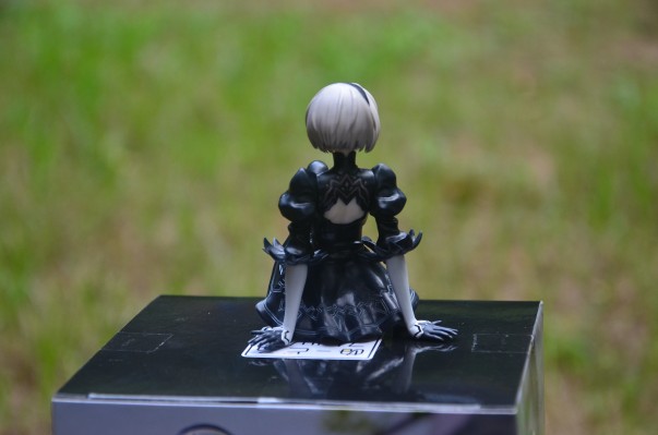 压泡面 尼尔：自动人形 动画版 2B