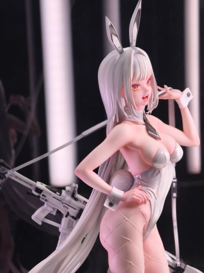 胜利女神：妮姬 布兰儿