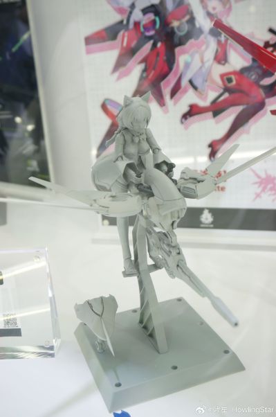 全新可动模型系列 飞行表演队 夏洛特