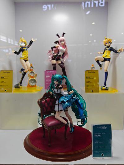 HELLO! GOOD SMILE 初音未来 透明珠光