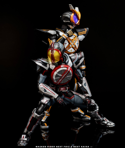 S.H.Figuarts(真骨雕制法)    假面骑士次世代555（暂译）