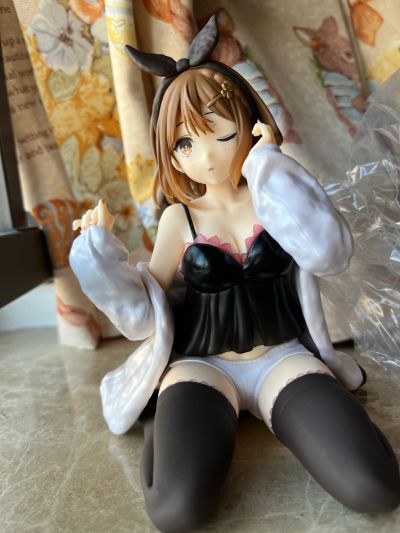 TAITO抽彩 莱莎的炼金工房～常暗女王与秘密藏身处～动画版 闪耀夜空与秘密晚会 终极大奖 莱莎人偶（终极大奖款）