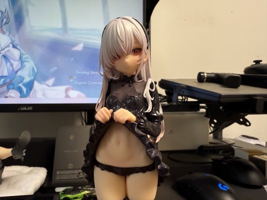 哥特小姐的恶作剧 梅尔维