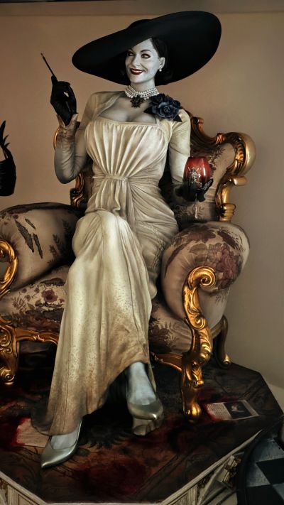 TLCRE-01 生化危机8 阿契娜·蒂米特雷斯库