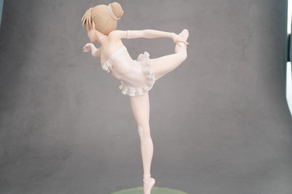 芭蕾少女 森罗万象虫洞吞噬者马克三