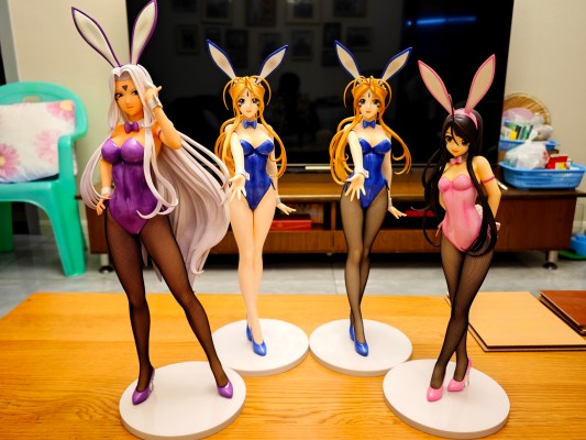 B-style 我的女神 贝露丹迪 裸腿兔女郎