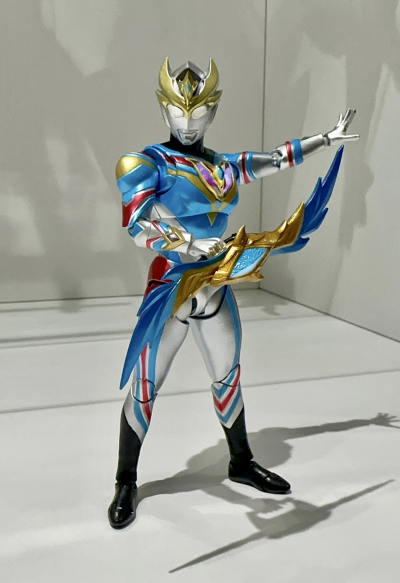 S.H.Figuarts 德凯奥特曼  强劲型