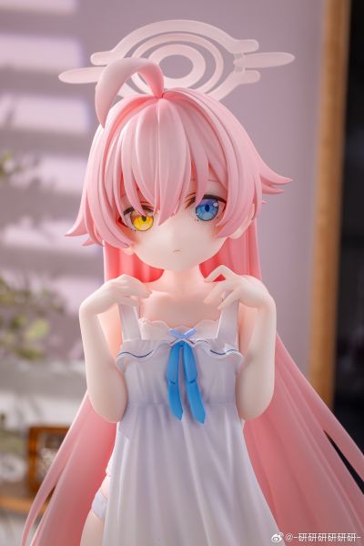 蔚蓝档案 小鸟游星野 更衣