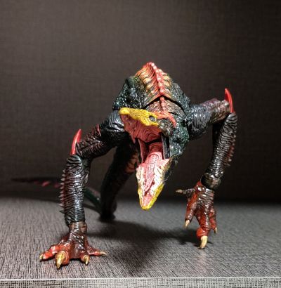 极致超值系列 哥斯拉大战金刚 骷髅爬虫