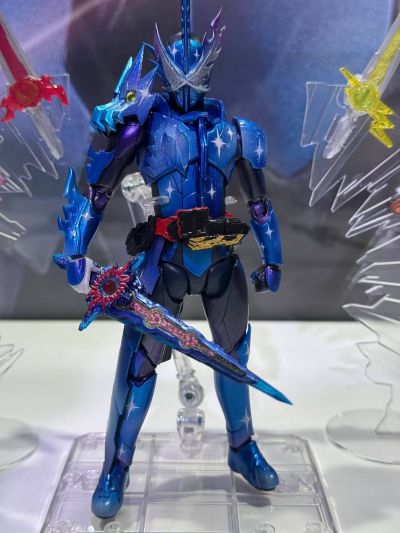 S.H.Figuarts  假面骑士十圣刃