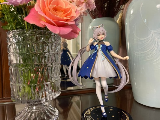 Coreful 洛天依 ~星空礼服款~