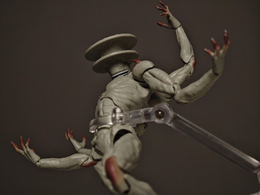 S.H.Figuarts 怪兽9号