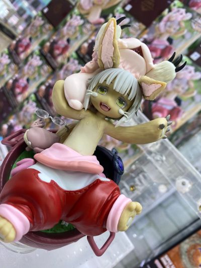 艺术家杰作+  来自深渊 烈日黄金乡  娜娜奇〜我的宝藏啊〜