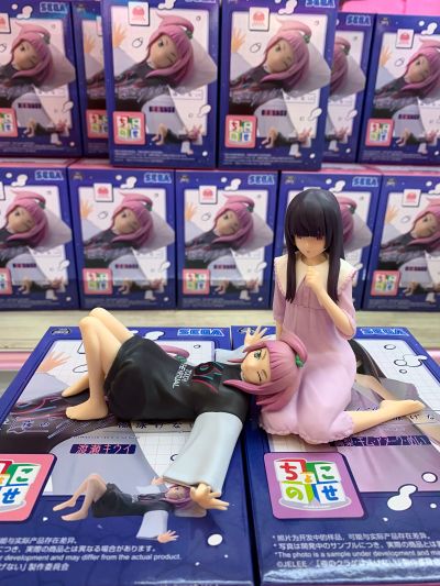 夜晚的水母不会游泳 小坐系列奖品人偶 “高梨·金·阿努克·芽衣”