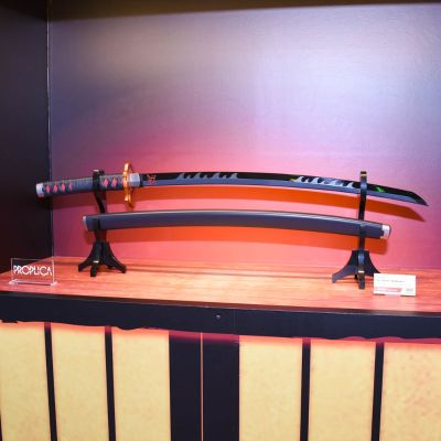 PROPLICA 日轮刀（灶门炭治郎） 炼狱杏寿郎的刀镡造型