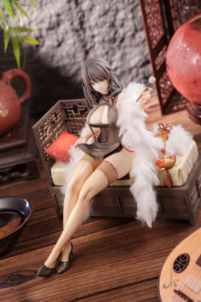 碧蓝航线 卡律布狄斯 治愈的红闺