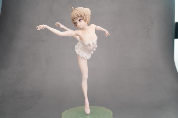 芭蕾少女 森罗万象虫洞吞噬者马克三