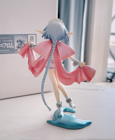 Characterモデル系列 5 モルダヴァイト ニナ＝フロム 