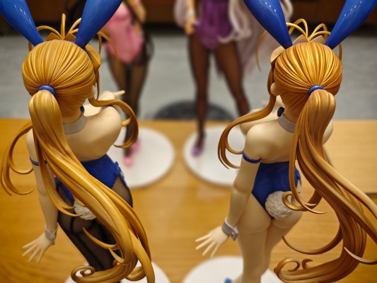 B-style 我的女神 贝露丹迪 裸腿兔女郎