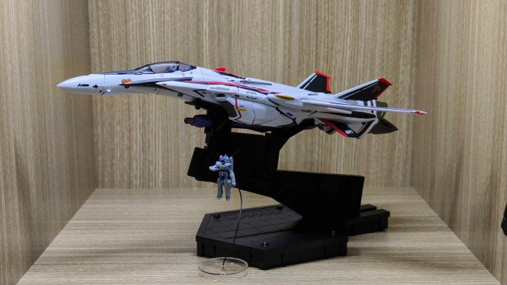 DX超合金 超时空要塞F VF-25F 超级弥赛亚女武神（早乙女有人专用） 重生版