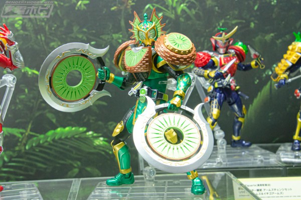 S.H.Figuarts（真骨雕制法） 假面骑士龙玄 猕猴桃武装