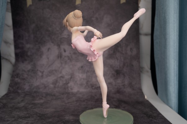 芭蕾少女 森罗万象虫洞吞噬者马克三