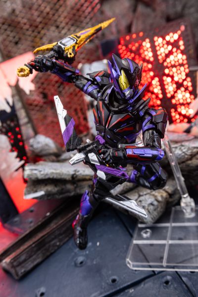 S.H.Figuarts  假面骑士灭 亚克毒蝎 大结局决战武器套装