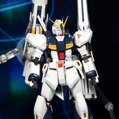 METAL ROBOT魂（Ka版）＜机动战士系列＞ν高达（长管飞翼浮游炮与长管飞翼浮游炮与高能米加粒子炮装备）