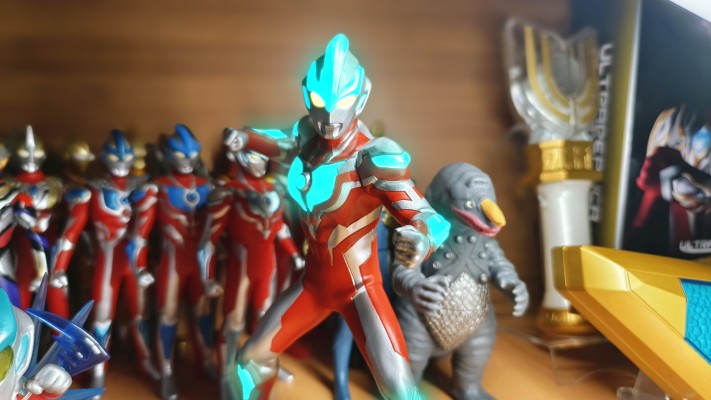 英雄勇像 银河奥特曼 银河奥特曼