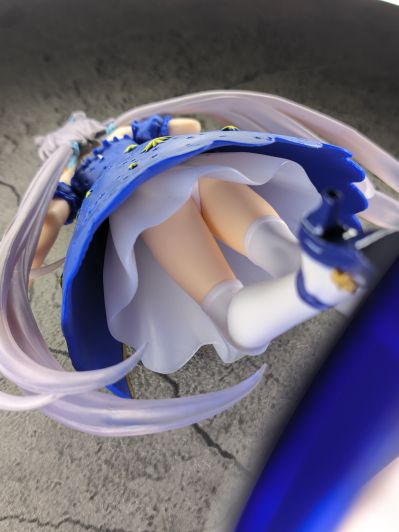 Coreful 洛天依 ~星空礼服款~