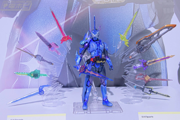 S.H.Figuarts  假面骑士十圣刃