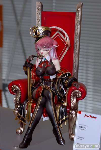 hololive 宝钟玛琳 三十路服装