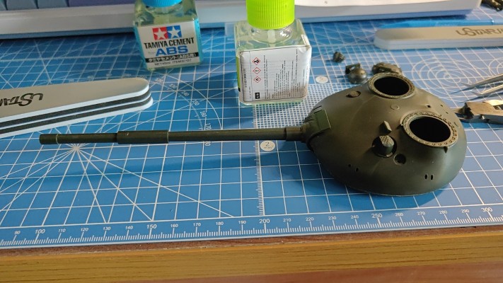 35108 1/35 苏联 T-62A 主战坦克 